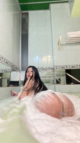 Mia