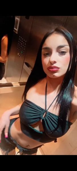  Isidora 19 años chilena lindísima delgadita Debutando carita angelical ,abdomen plano ,colita redonda firme, rico trato de polola besitos con lengua y rico oral mutuo ..conóceme.