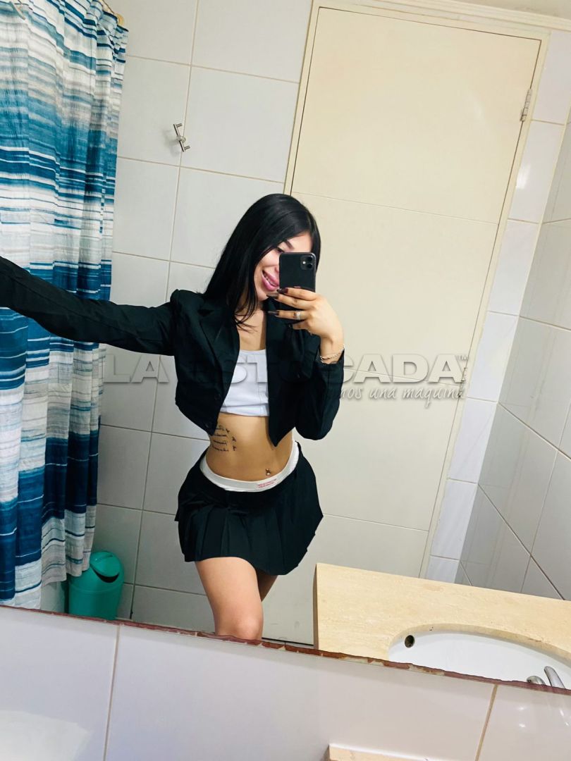 Martina TEEN