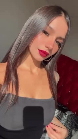 Mia
