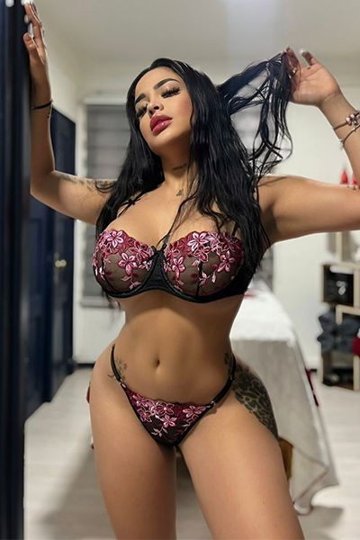 45 mil pesos, 30 minutos

Si buscas placer, una experiencia tranquila, donde disfrutemos los dos al máximo de placer, soy la indicada, mi nombre es Zoe y soy una fantasía echa realidad, te invito a mi depto donde cumplirás todas tus fantasías en un ambiente tranquilo. Saldrás totalmente encantado.
